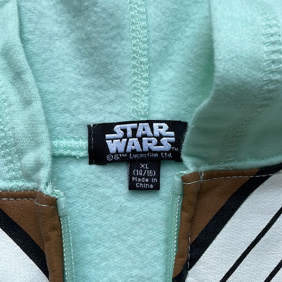 Washed but never worn Star Wars Baby Yoda Zip up Hoodie with ears - Picture 2 of 5